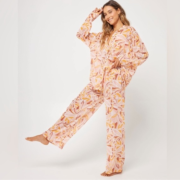 NWT L*space X Tessa Brooks Catalina Pant Oversized Top in Psychedelic Summer - Picture 1 of 11